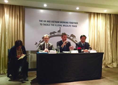 British government to enhance cooperation with Vietnam in stopping illegal wildlife trade - ảnh 1